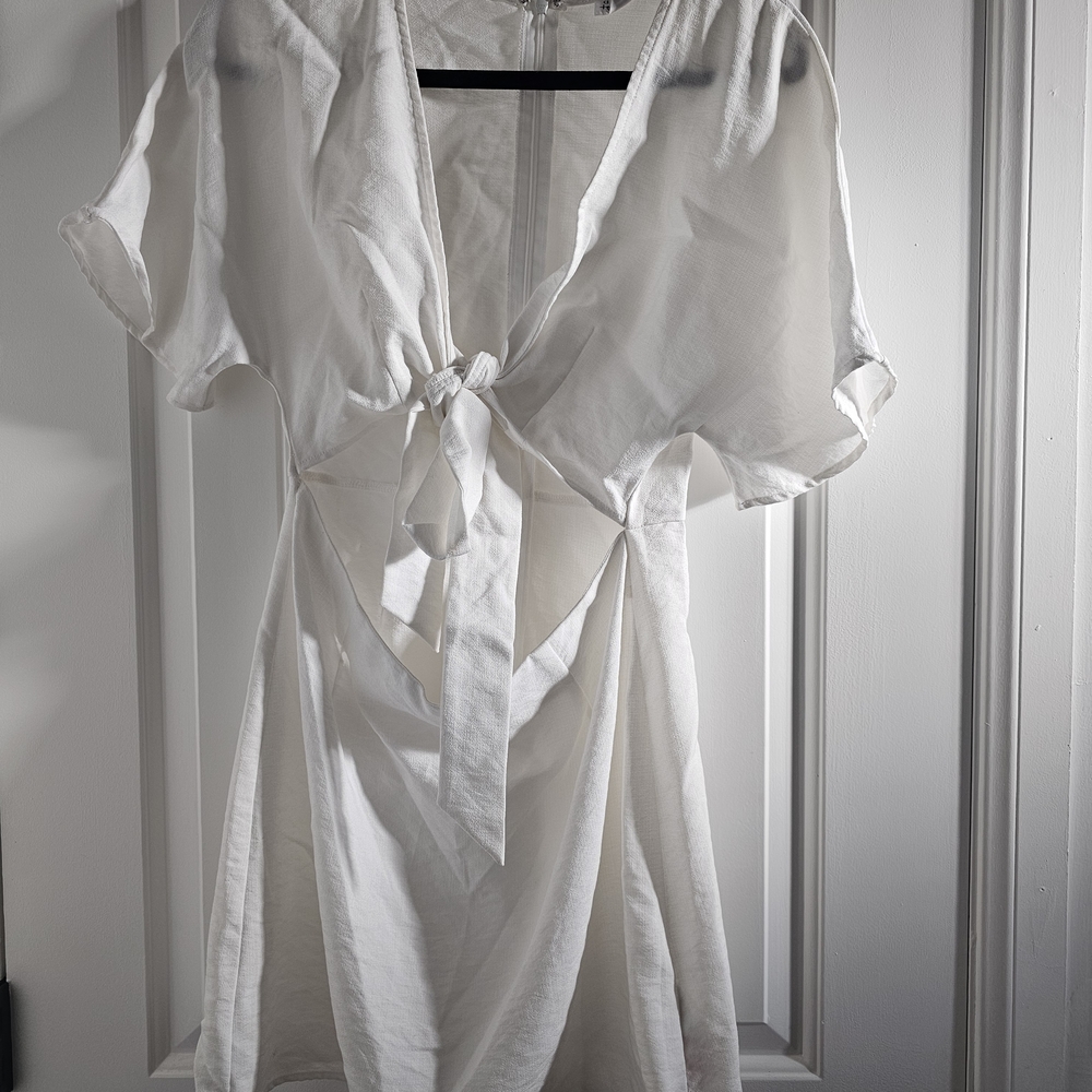 Somedays Lovin White Tie-Front Robe Dress